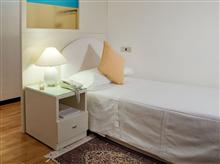 CLASSIC SINGLE ROOM
